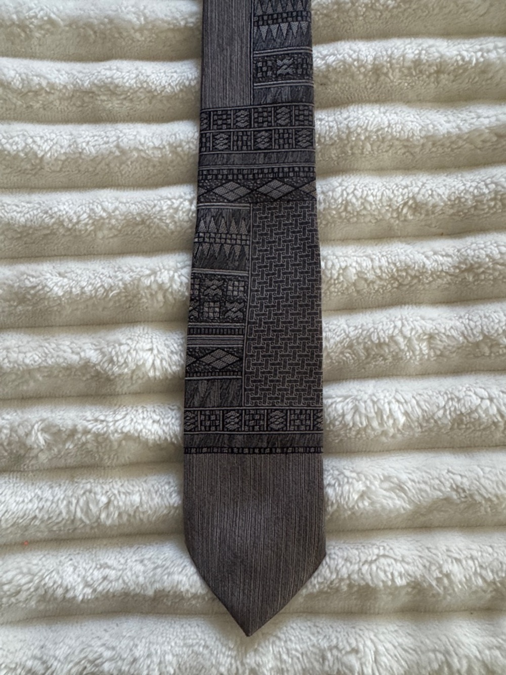 Sharp Style Skinny Tie Set - 4-Pack - Picture 4 of 9
